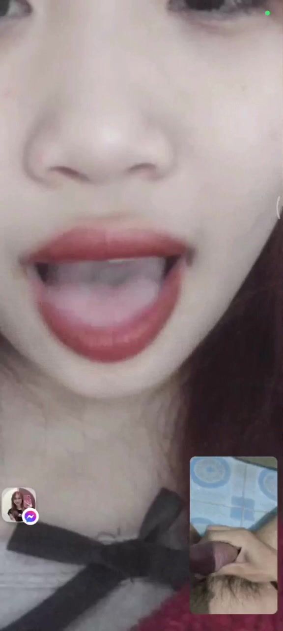 Call video sục cu với e Thu Hằng cực dâm ngồi nhìn a sục cặc mà lè lưỡi thèm thuồng